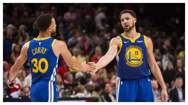 霍华德·韦伯被要求介入曼联争议裁判决定（因曼联判罚风波，霍华德·韦伯被要求出面干预）