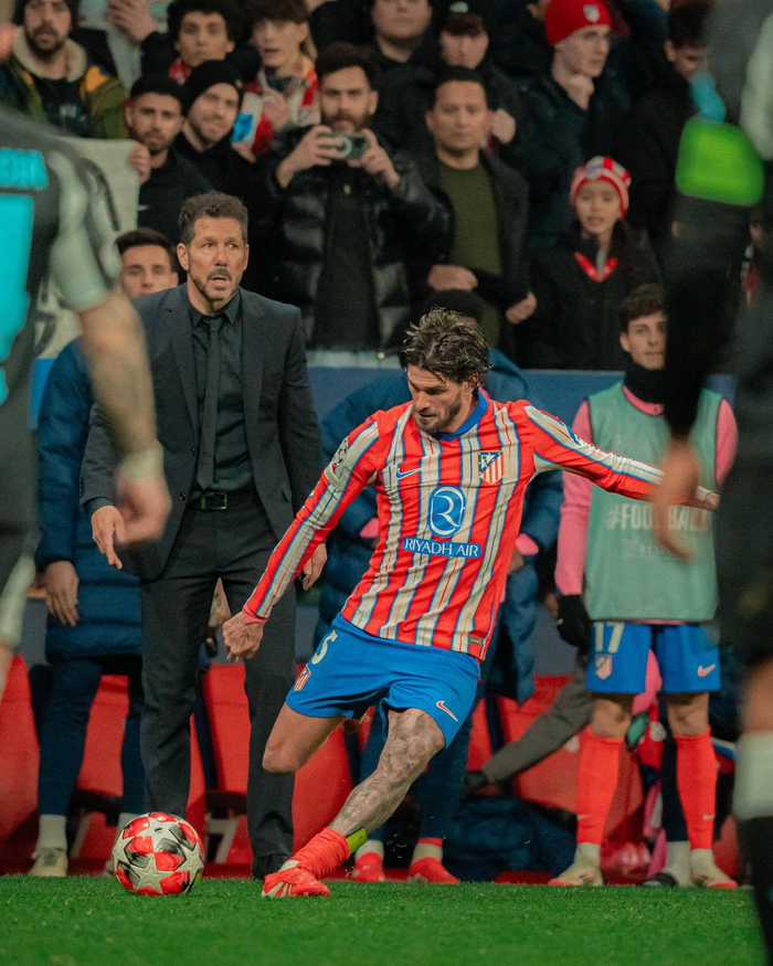 埃斯特旺经纪人：建议巴萨签下亚特兰大中场埃德松-席尔瓦