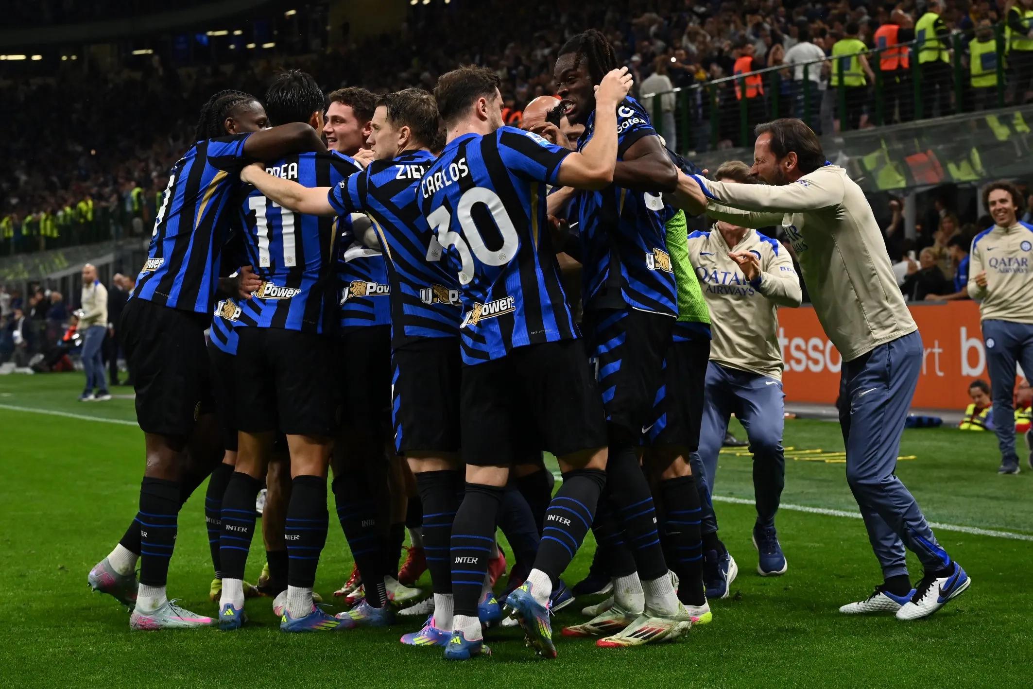 12月10日！欧冠英冠等比赛开打！会有冷门吗？（12月10日欧冠、英冠等赛事打响，冷门会不会来袭？）